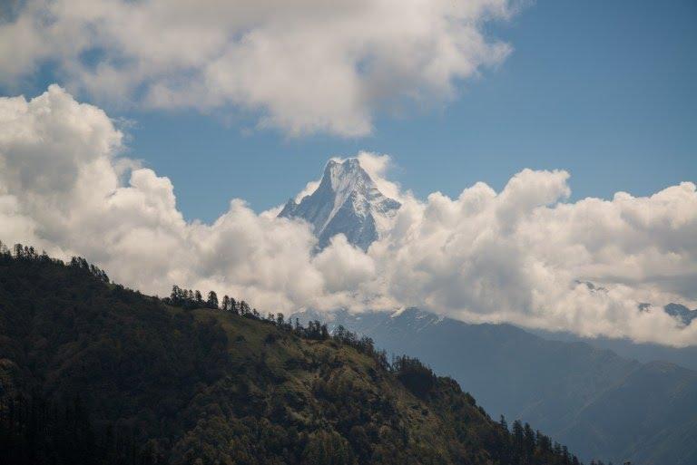 Machapuchare-6993m-on-Annapurna-sanctuary-trek-in-Nepal-Himalaya.jpg.111951122536b97c5f0083680e9b41d4.jpg