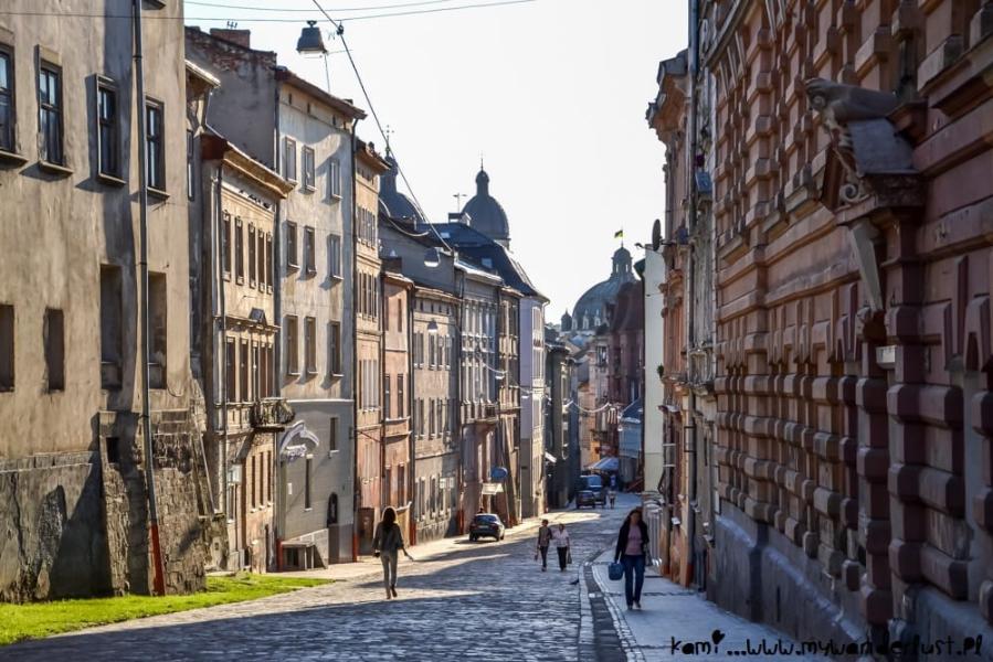 travel-to-lviv-ukraine-16.jpg.3b37a6df136b686598dd330d69337bf2.jpg