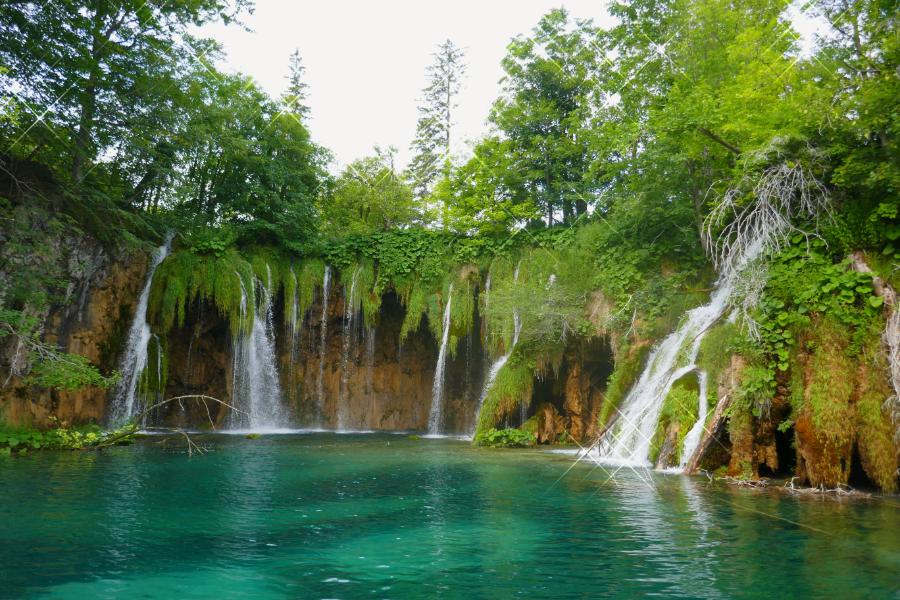 1224670139_Plitvice(1).JPG.1d20262ad46df0840381258f26a0fd59.JPG