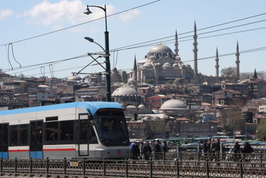 istanbul20100001.JPG.8b2da6ed78df99a665abaa9687f7239a.JPG