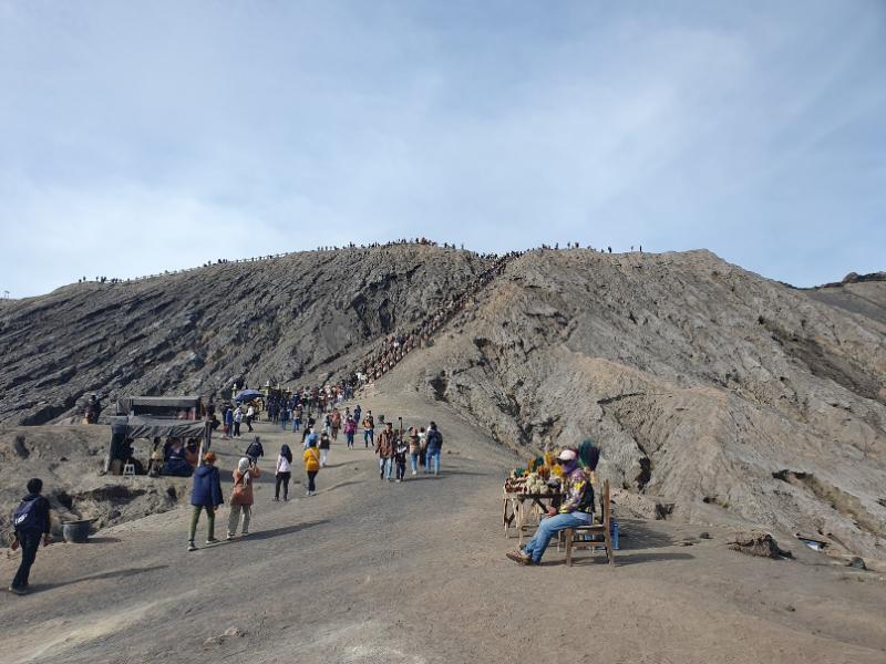 bromo13.jpg.a8e35309a6eea5c26029d8a621d7921d.jpg