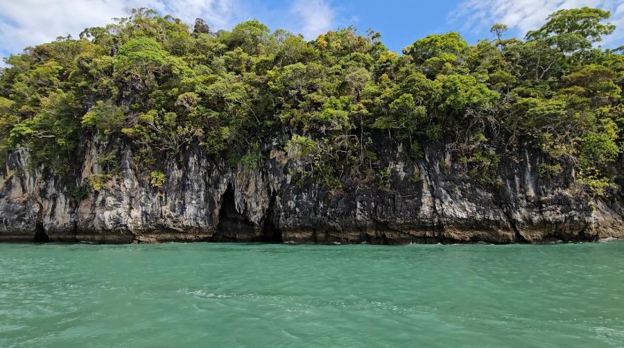 SouthIslands2.jpg.829696120debc9d5bdf81aa67b265fe2.jpg