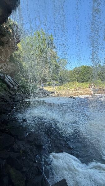 IMG_5067.jpeg.44993cf388bc6f779532759a12c7ada3.jpeg
