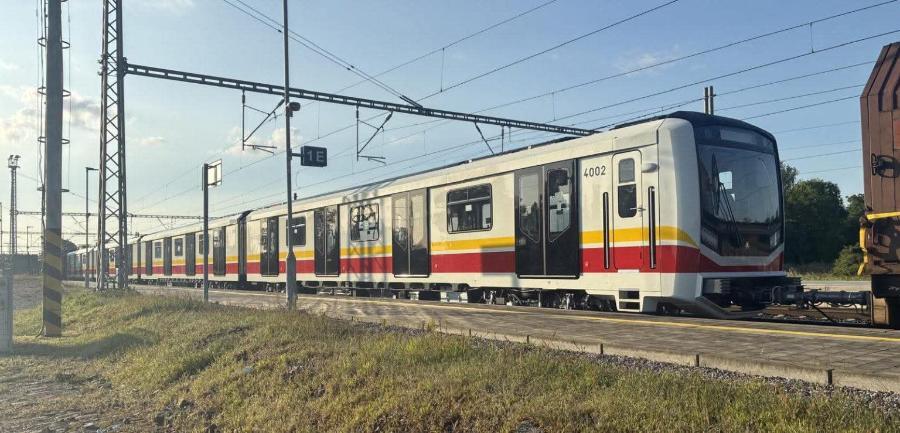 skoda.jpg.6286dbe2351caf5abf28111a96fb924d.jpg