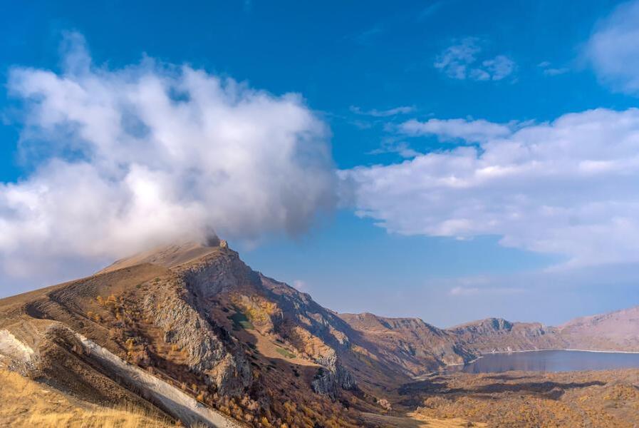 Nemrut8.jpg.ad46b718f8bc6c53fa179313fe04c956.jpg
