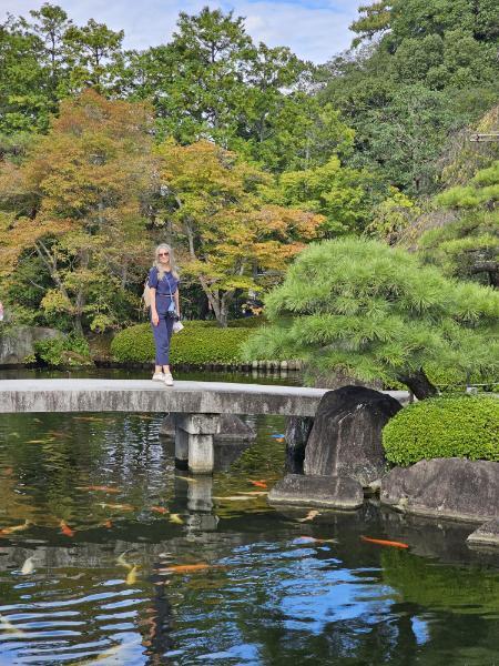 Osaka_gradina2.jpg.3e5b5e02446237e9e6cd8b426f072f3c.jpg