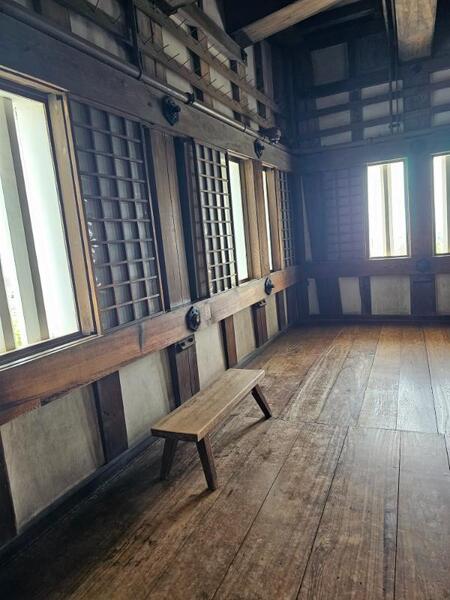 Himeji2.jpg.f867c5c2db24273fc459129d4bf672d4.jpg