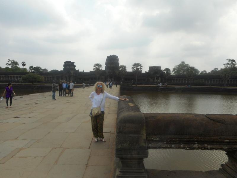 AngkorWat_28.JPG.5ea63549bd77d9dad6edd9b12605ac4f.JPG