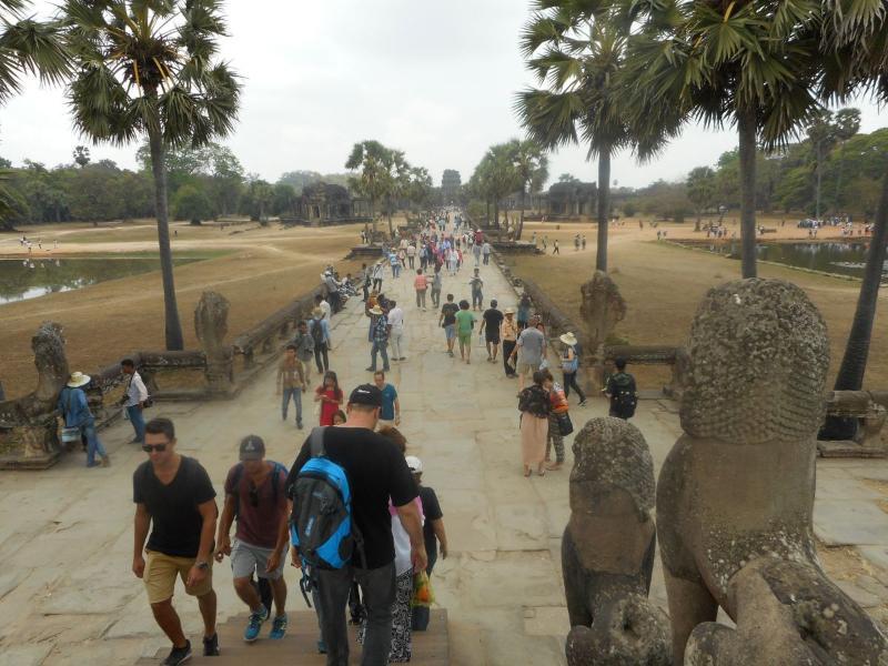 AngkorWat_29.JPG.5271266450ae6d5eb71a6ec5862e4a1a.JPG