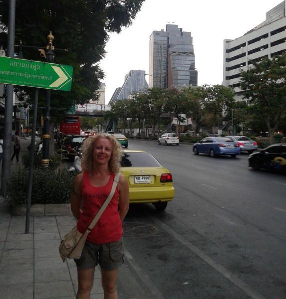 Bangkok_10.jpg.f0869c1145ba43a30b66c91d0142909d.jpg