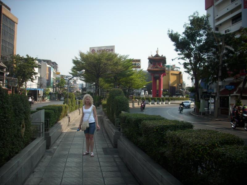 Bangkok_8.JPG.0ccdad03eee36bfe4d7eee1072a741df.JPG