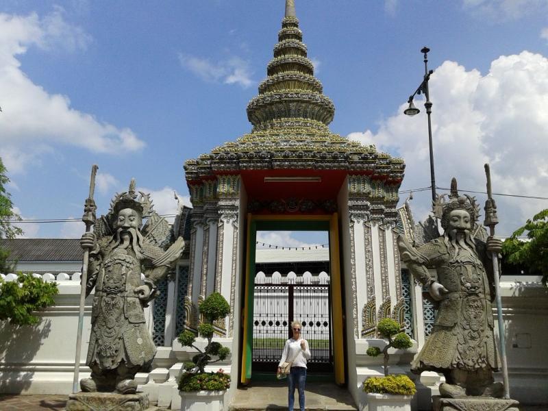 Bangkok_81.jpg.0512d9683f9fde4b0fa01dd58b2aa788.jpg