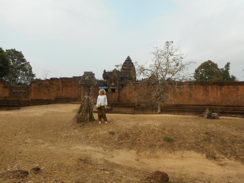 BanteaySrei_4.JPG.9a3b1b10b1613eb9a3505385b9ee211a.JPG
