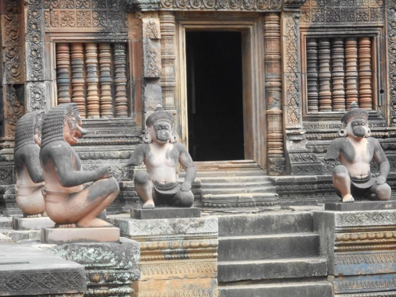 BanteaySrei_5.JPG.5906a026e4403d8629c34637b054cc37.JPG