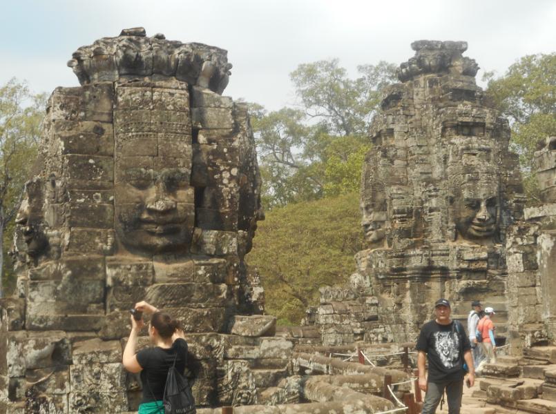Bayon_6.JPG.a465da483a2b734d8fa07279fd1b46ea.JPG
