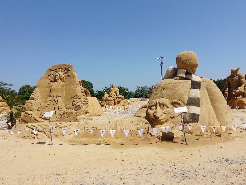 Burgas_58.jpg.917b88c1b5b507946248152efe76b6ca.jpg