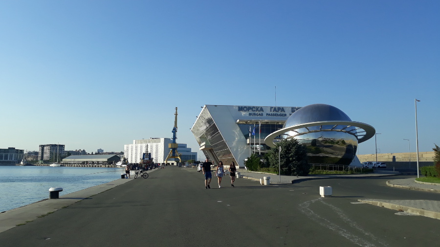 Burgas_83.png.8eda79d1a0c5d849509b7a3c7d0a1928.png