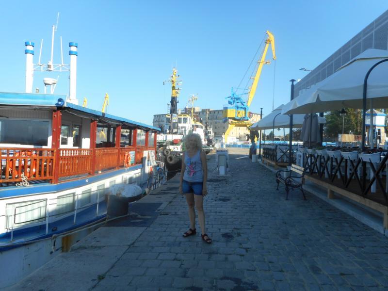 Burgas_86.JPG.01280d55aaf9152c97ba8bffff13851c.JPG