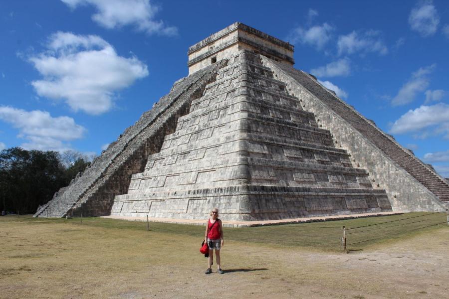 ChichenItza31.JPG.bf63791a7649504cc43d3c731c952a8b.JPG