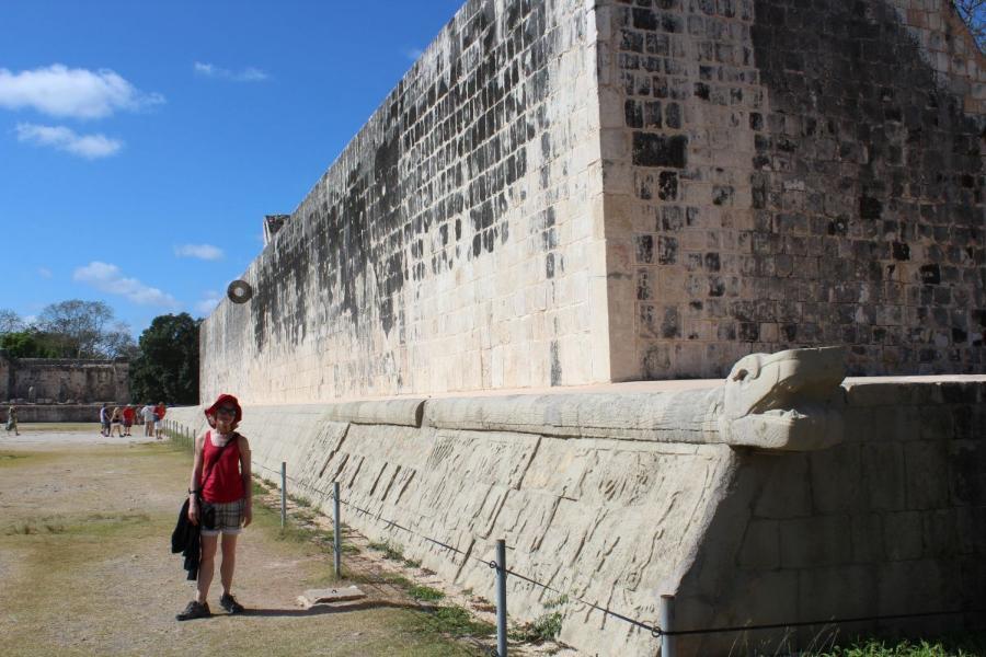 ChichenItza42.JPG.0bfa78d8f0cd650627e9c001a32e437c.JPG