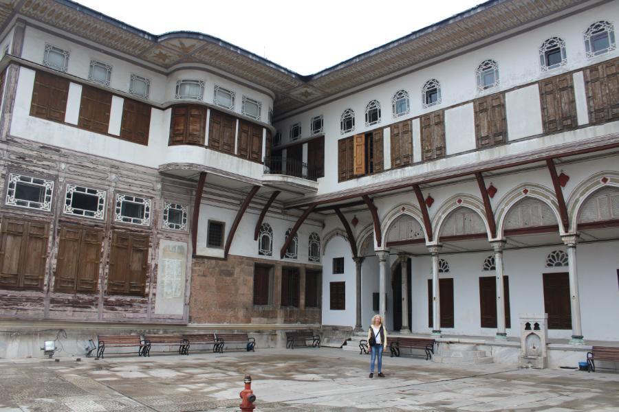 Istanbul_156.JPG.b929d622c2aab5c4ca2886541ac43c9e.JPG