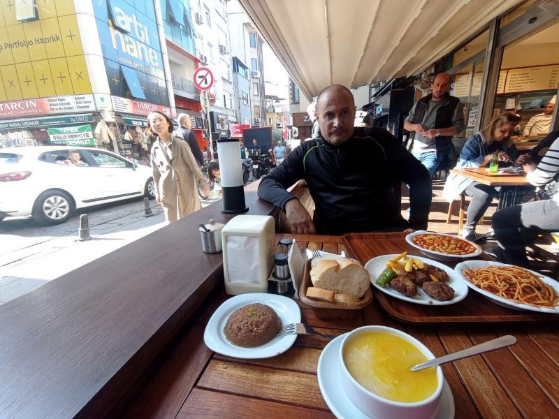Istanbul_195.jpg.5ac5c1a95c88b9138250904e9fcde2b5.jpg