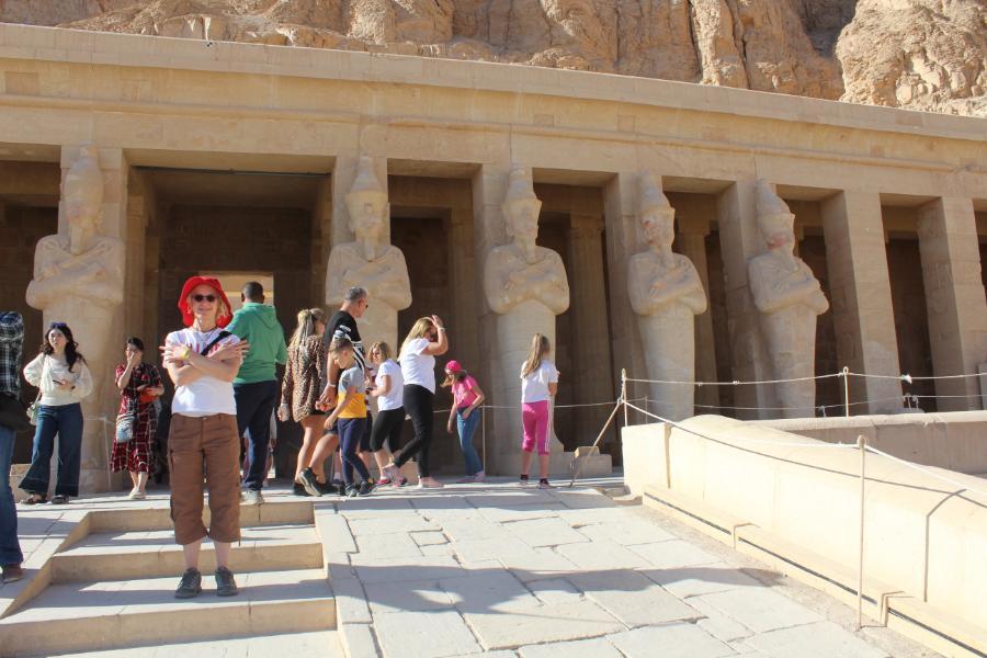 TempleofHatshepsut_22.JPG.0ab6e1af75b402bacb25d917caaaee0e.JPG