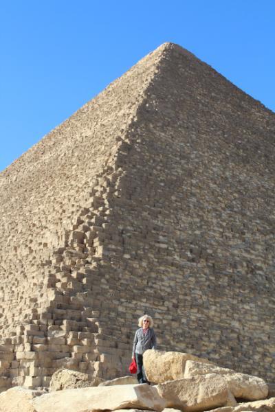 Thepyramids_62.JPG.2ba700d265b9900405c21f657725f92c.JPG