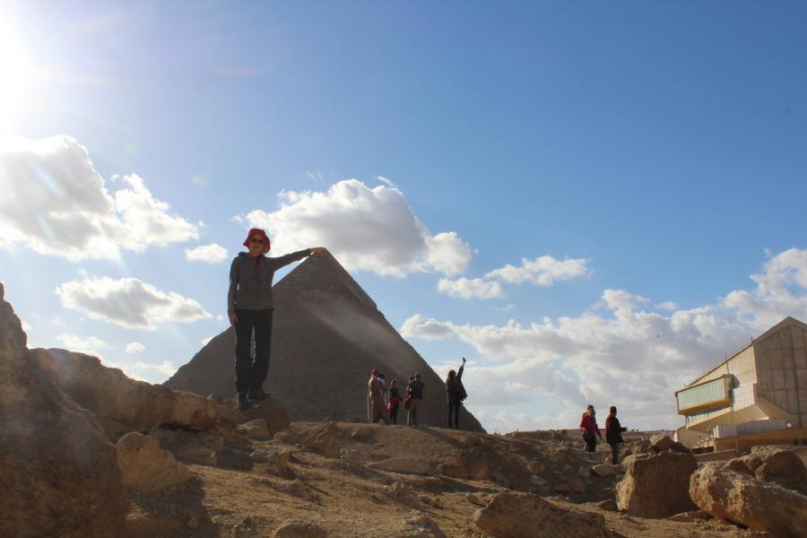 Thepyramids_71.JPG.9bea246e65a5239816a26ad0ec7389d2.JPG