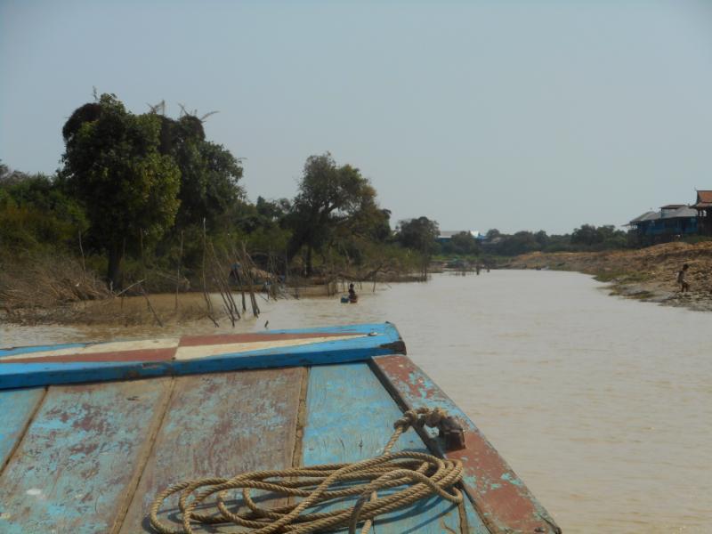 TonleSap_2.JPG.e90eafe1422ac76c2528ca4a7e1c4c2e.JPG