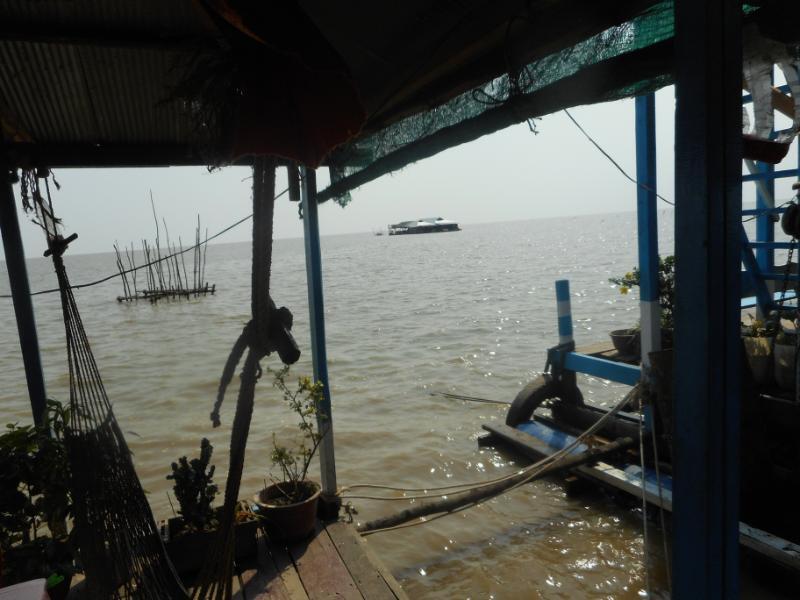 TonleSap_24.JPG.2c3efd3c4ab289592ff629ad3eb3b266.JPG