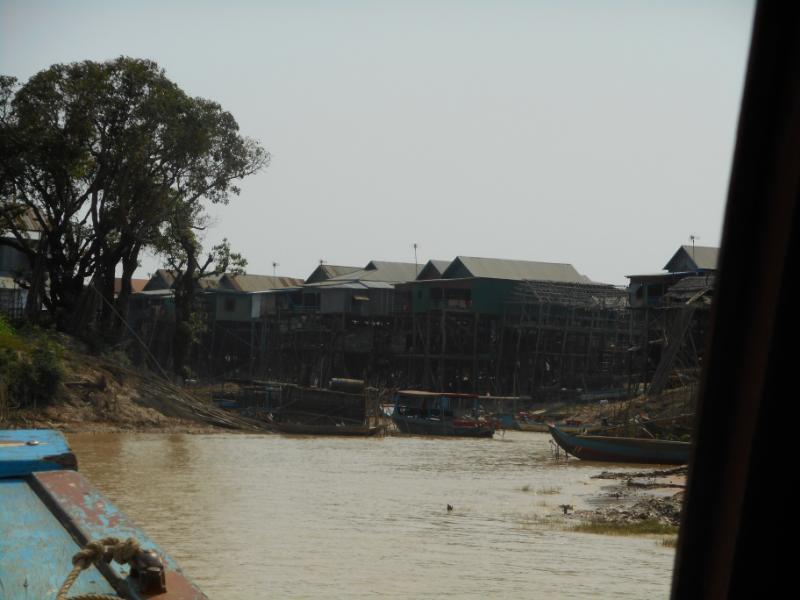 TonleSap_5.JPG.499019c13ae9e4eb500bbb603d20b1b0.JPG