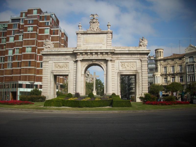 Valencia_117.JPG.345b859326f96b39093ffee8174d9e62.JPG